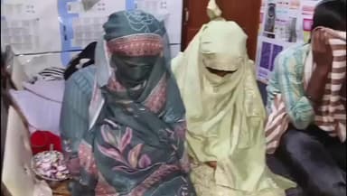 ਜਲਾਲਾਬਾਦ: ਜਲਾਲਾਬਾਦ ਦੇ ਪਿੰਡ ਚੱਕ ਖੁੰਡਵਾਲ ਵਿਖੇ ਘਰ ਵਿੱਚ ਗਲਤ ਕੰਮ ਚਲਾਉਣ ਦੇ ਇਲਜ਼ਾਮ, ਪੁੱਜੀ ਪੁਲੀਸ