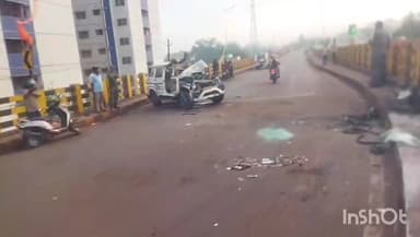 नोआमुंडी: नोवामुंडी के युवा बने फरिश्ता: ओवरब्रिज पर भीषण हादसे के बाद दो जिंदगियां बचाईं