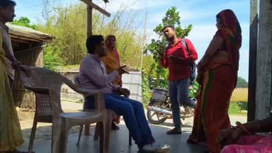 #जीविका, देशराज शर्मा एम आर पी द्वारा कर्मचारी को बरगलाने की कोशिश में शमलित प्रखंड प्रियोजना प्रबंधक "राजीव कुमार"।