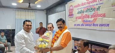 उत्तर प्रदेश सरकार के पूर्व नगर.विकास राज्यमंत्री विधायक बदायूं का स्वागत.