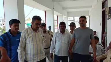 निगरानी का बड़ा एक्शन, घूस लेते प्राइवेट मुंशी गिरफ्तार, थानाध्यक्ष सस्पेंड,आदापुर थाना में ₹14 हजार रिश्वत लेते धराया