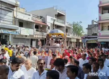 झाबुआ: झाबुआ जिले का आदिवासी युवक गुजरात में लेगा जैन दीक्षा