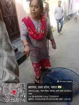 #बागपत- #नगरपालिका की टीम एक आवारा कुत्ते को पकड़ने आ गयी और पकड़ भी लिया