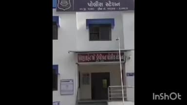 પાટણ શહેરના ધાંધલ ના છાપરા વિસ્તારમાં 22 વર્ષે યુવાને પોતાના જૂના ઘરે ઘરે ફાંસો ખાઈ આપઘાત કરી લેતા પોલીસે ગુનો નોંધ્યો