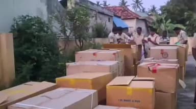 అక్రమ బాణాసంచా నిల్వ లపై దాడి భారీగా సీజ్