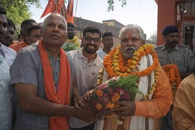 बिहार विधानसभा अध्यक्ष डॉ प्रेम कुमार पहुंचे हंटरगंज के गोसाईडीह, चंद्रवंशी समाज के लोगो ने किया भव्य स्वागत..