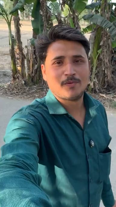 वीडियो आपको कैसी लगी कमेंट करके बताएं #viralvideo #barabanki #bbk #updatenews #Peacock #viralshorts