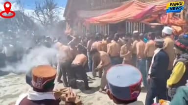 माओठ के पावन अवसर पर खुले मां बालीनवासनी मंदिर के कपाट, श्रद्धालुओं में खुशी की लहर 🙏🏻🌼🎉🕉️
#MaaBalinvasni #PangiValley #...