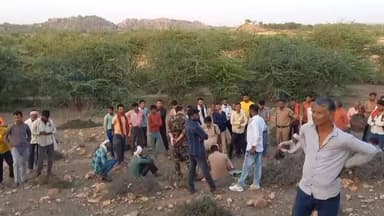 निवाड़ी: MP-UP बॉर्डर के ढिमरपुरा जंगल में युवती का गला कटा शव मिला, पास में युवक फंदे पर लटका