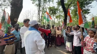 নকশালবাড়ি: নকশালবাড়ি চা-বাগানে নির্বাচনী প্রচার সারলেন তৃণমূল প্রার্থী শংকর মালাকার