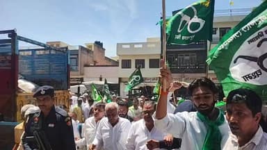 भिवानी अनाज मंडी में पहुंचे अभय सिंह चौटाला #bhiwani #live #AbhayChautala #INLDHaryana #viral #viralvideo #kisan #InldFo...