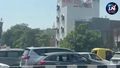 Noida Breaking.....🧑✈️ #lnioneagency #LNI #breakingnewstoday #noidanews