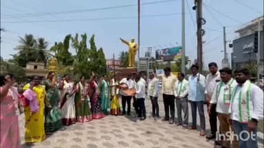 కరీంనగర్: కరీంనగర్ లో కవిత నూతన రాజకీయ పార్టీ ఆవిర్భావ సభ పోస్టర్ ఆవిష్కరణ
