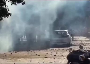 #नोएडा फेस 2 होजरी कंपलेक्स के साथ-साथ अब पूरे नोएडा के #कर्मचारी हड़ताल पर खबर आ रही 59 सेक्टर में भी कि कर्मचारियों ने...