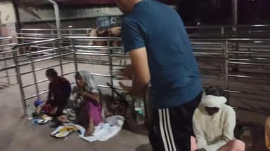 सोहागपुर: कृष्णा मेहरा ने अपने फूफा जी की१३वीं के बाद एवं देवांश ने अपने चाचा जी विमल चौरसिया के जन्मदिन पर कराए भोजन।