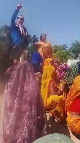 Rath aurera
mein Murti rakhne per hua vivad