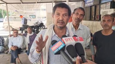 मृतक के पिता बयान...पाठक हॉस्पिटल के डाक्टर पुष्पेंद्र सिंह पर लगाएं गंभीर आरोप...!
#सतना #chitrakootexpress #amarpatan ...