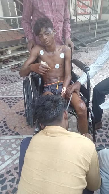 अमित कास्देकार बाक्का चिखली