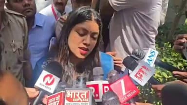 #नोएडा
DM मेधा रूपम का बड़ा बयान—श्रमिकों की मुख्य मांग वेतन बढ़ोतरी मान ली गई है
अब हर महीने 10 तारीख से पहले सैलरी ओव...