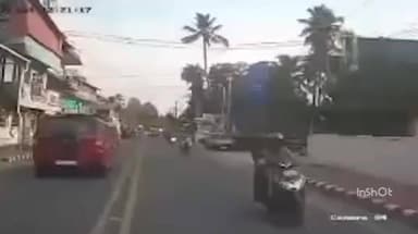 കൊല്ലം: കുണ്ടറ കണ്ണനല്ലൂർ റൂട്ടിൽ ആംബുലൻസിന് സൈഡ് കൊടുക്കാത്ത വാഹനത്തിന് പിഴ, ഡ്രൈവറുടെ ലൈസൻസ് സസ്പെൻഡ് ചെയ്തു