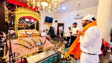 कालकाजी: बैसाखी पर पूर्व सांसद रमेश बिधूड़ी तो कल का बाद स्थित गुरुद्वारा पहुंचे, कार्यक्रम में हुए शामिल