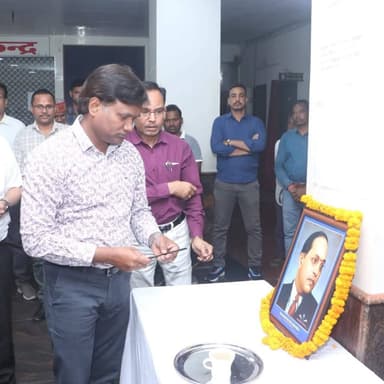 डॉ. भीमराव अंबेडकर जयंती — सूरजपुर जिला कलेक्ट्रेट
भारत रत्न, संविधान निर्माता, सामाजिक न्याय के अग्रदूत बाबा साहेब डॉ. ...