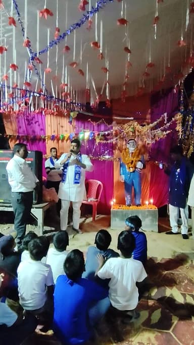 जो डॉ. भीमराव अम्बेडकर को सच में मानते हैं,
वे उन्हें सिर्फ शब्दों में नहीं,
अपने हृदय, विचार और कर्म में बसाते हैं।
#जय_भीम