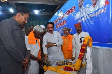 #गुना - डॉ. भीमराव अंबेडकर जयंती पर जिला स्तरीय कार्यक्रम सम्पन्न, संविधान निर्माता को दी श्रद्धांजलि
भारत के संविधान न...