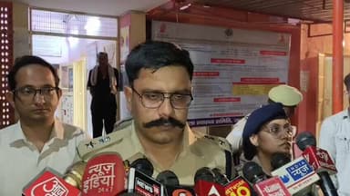 #baghpatpolice
अवगत कराना है कि दिनांक 14.04.2026 को थाना बड़ौत पुलिस को मलकपुर मिल पर गैस रिसाव की सूचना प्राप्त हुई, ज...