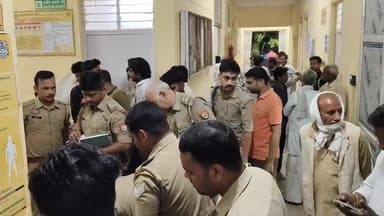 सरीला - दो बाइकों की आमने - सामने हुई जोरदार टक्कर, टक्कर में दो लोगों की हुई मौत।।
#relationships
#parenting
#socialmed...