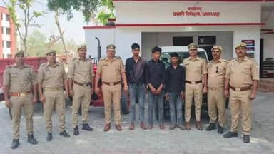 तरबगंज: नवाबगंज पुलिस ने अंतर्जनपदीय वाहन चोर के 3 आरोपियों को गिरफ्तार कर कब्जे से चोरी की ट्रैक्टर ट्राली व बोलेरो बरामद की