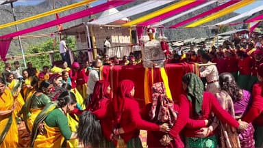 जोशियाड़ा: बग्याल गांव में कंडार देवता का मेला धूमधाम से मनाया गया, ध्यानियों का मिलन रहा आकर्षण का केंद्र