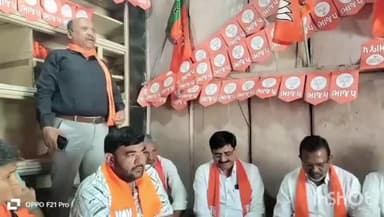 બગસરા: બગસરા ભાજપ કાર્યાલય ખાતે મુલાકાત કરતા ધારાસભ્ય જેવી કાકડિયા