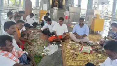 పాలకుర్తి: పాలకుర్తి సోమేశ్వర ఆలయ EO లక్ష్మీప్రసన్న ఆధ్వర్యంలో వల్మిడి సీతారామచంద్రస్వామి ఆలయ హుండీల లెక్కింపు పూర్తి 2,63,431ఆదాయం