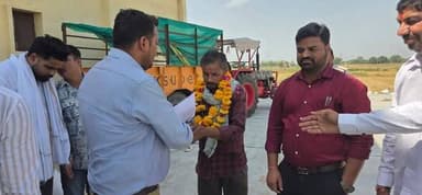 रबी विपणन वर्ष 2026-27 में समर्थन मूल्य पर गेहूं उपार्जन प्रारंभ
अनुविभागीय अधिकारी (राजस्व) दतिया श्री लोकेन्द्र सरल न...