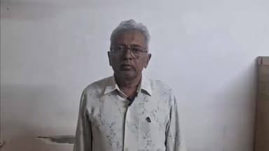 મેઘરજ: શહેરના કુણોલ નર્સરી પાસે ગાડીમાં લાગી આગ ચાલકનો આબાદ બચાવ