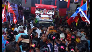 பெரம்பலூர்: பசும்பலூரில் பெரம்பலூர் தொகுதி திமுக வேட்பாளர் ஜெயலட்சுமி தீவிரவாக்கு சேகரிப்பில் ஈடுபட்டார்