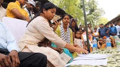 उत्तर प्रदेश के रायबरेली में एसपी Vs विधायक..क्या है पूरा मामला ? देखिए, रिपोर्ट
| #FitIndiaSuperhitBulletin | #Raeb...