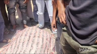 सलोन: गद्दीपुर कस्बे के पास डंफर ने अधेड़ को मारी टक्कर, अधेड़ की हुई दर्दनाक मौत, परिजनों द्वारा किया जा रहा प्रदर्शन
