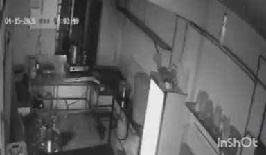 കോഴിക്കോട്: താമരശ്ശേരി പരപ്പൻപൊയിലിലെ കടകളിൽ കള്ളന്റെ വ്യാപക മോഷണം, കൂടുതൽ മോഷണ ദൃശ്യങ്ങൾ ഇന്ന് പുറത്തു വന്നു