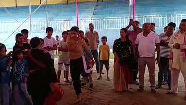 ঢেকিয়াজুলি ভাগ: শ্বহীদ ময়দানত অনুষ্ঠিত হৈছে ৭২ সংখ্যক ঢেকীয়াজুলি কেন্দ্ৰীয় ৰঙালী বিহু সন্মিলন