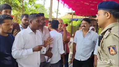 ಸಾಗರ: ಸಾಗರದಲ್ಲಿ ಮೂಲಭೂತ ಸೌಕರ್ಯ ಕಲ್ಪಿಸುವಂತೆ ಪ್ರತಿಭಟನೆ