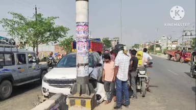 कोचस: कोचस बाजार में अवैध कट जानलेवा, बाइक को बचाने में कार डिवाइडर से टकराई, कोई हताहत नहीं