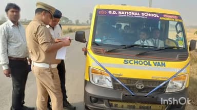 महाराजगंज: परतावल में स्कूली बसों की सघन जांच, दो चालकों पर ₹10 हजार का जुर्माना लगाया गया