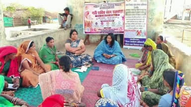 मंडला: ‘‘नारी शक्ति वंदन’’ पखवाड़े के अंतर्गत पीपरपानी व जंतीपुर ग्राम पंचायत में गोष्ठी/कार्यशाला का आयोजन