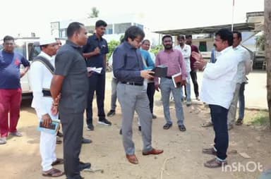 కొత్తగూడెం: జూలూరుపాడు మండలం లో ధాన్యం కొనుగోలు కేంద్రాన్ని తనిఖీ చేసి,తాగునీటి సమస్యలపై పరిశీలన చేసిన జిల్లా కలెక్టర్ అంకిత్