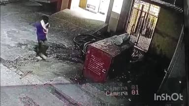 जामताड़ा: सदर अस्पताल के जनरेटर में शरारती तत्व ने लगाई आग, सीसीटीवी में कैद हुई करतूत