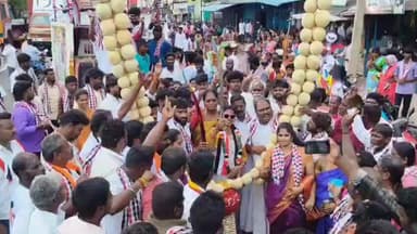 மதுராந்தகம்: கருங்குழி பகுதியில் அதிமுக வேட்பாளர் இரட்டை இலை சின்னத்திற்கு வாக்குகளை சேகரித்தார்