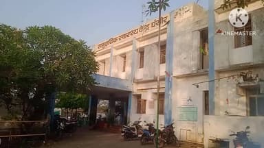 घंसौर: जबलपुर: तेज रफ्तार डंपर की टक्कर से शिक्षक गंभीर रूप से घायल