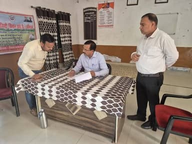 गांव-गांव डिजिटल पहचान, फार्मर रजिस्ट्री अभियान में तेजी, डीएम ने किया स्थलीय निरीक्षण
बड़ागांव में शत-प्रतिशत लक्ष्य की...